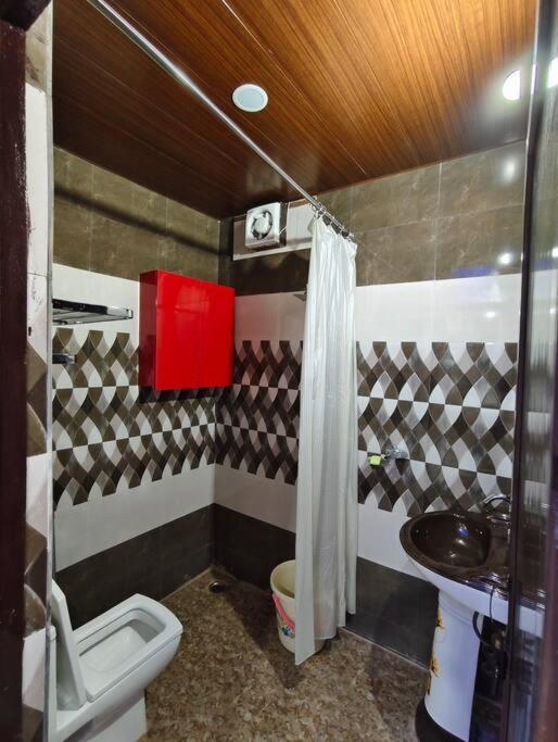 Peaceful Stay 1 Bhk Appartment New Delhi Exteriör bild