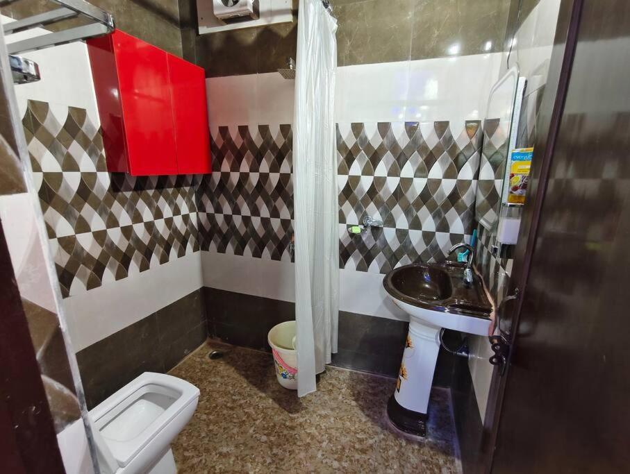 Peaceful Stay 1 Bhk Appartment New Delhi Exteriör bild